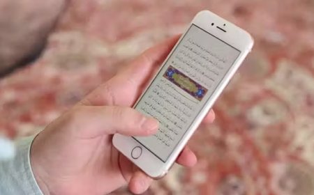 ওজু ছাড়া মোবাইলের স্ক্রিনে কোরআনের আয়াত স্পর্শ করা যাবে কি ?