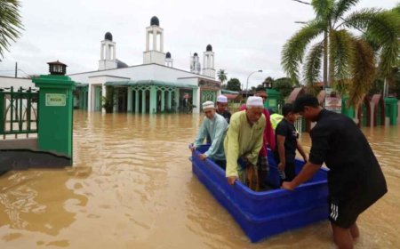 বন্যাকবলিত মালয়েশিয়ায় পাকিস্তানের ত্রাণ সহায়তা