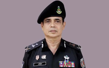 আয়নাঘরের কথা স্বীকার করে যা বললেন র্যাব মহাপরিচালক