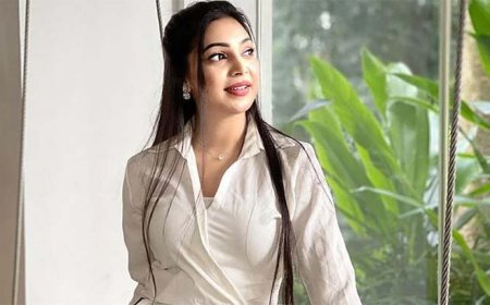 নিউইয়র্কে সেরা অভিনেত্রীর পুরস্কার জিতলেন প্রভা