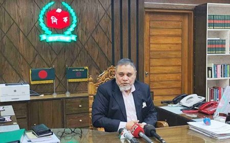 ইভিএমে নয়, ব্যালটে হবে জাতীয় নির্বাচন : সিইসি