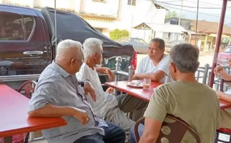 ধূমপান করে জরিমানার মুখে মালয়েশিয়ার পররাষ্ট্রমন্ত্রী