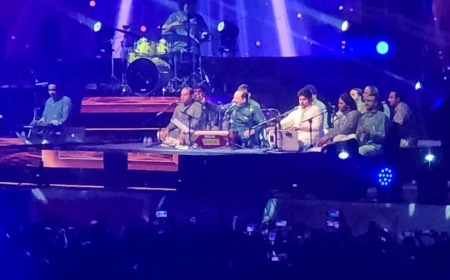 ঢাকার মঞ্চ মাতালেন রাহাত ফতেহ আলী খান