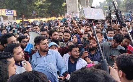 কর্মবিরতি চলমান রাখার ঘোষণা দিয়ে অবরোধ ছাড়লেন আন্দোলনকারীরা