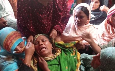 ফায়ার ফাইটার নয়নের বাড়িতে শোকের মাতম