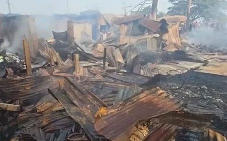 কুমিল্লায় আগুনে পুড়ল অর্ধশতাধিক দোকান, দুই কোটি টাকার ক্ষতি