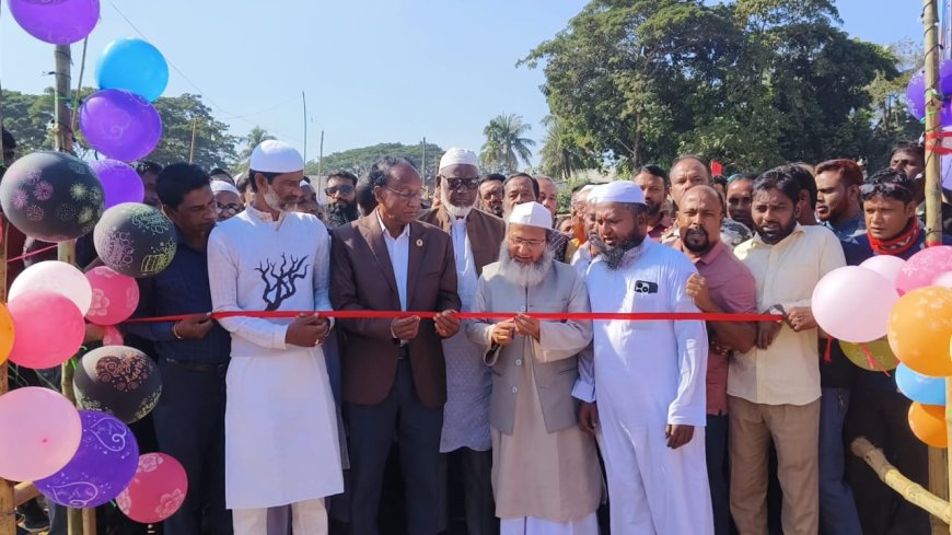 দুর্গাপুরে সোমেশ্বরী নদীতে অস্থায়ী কাঠের ব্রিজের উদ্বোধন