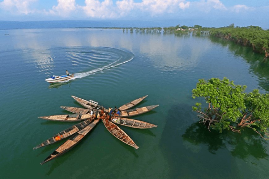 হাওর অঞ্চলে অবকাশ যাপন