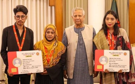 জুলাই গণঅভ্যুত্থানে আহতদের হেলথকার্ড বিতরণ উদ্বোধন