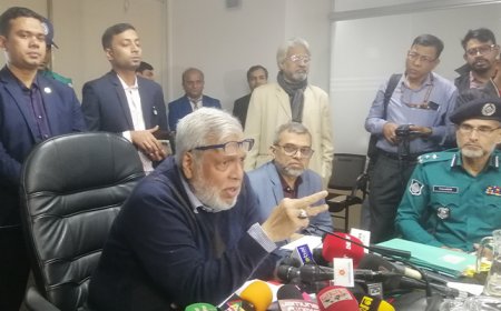 প্রয়োজনে বিআরটিএ বন্ধ করার হুঁশিয়ারি দিলেন সড়ক উপদেষ্টা