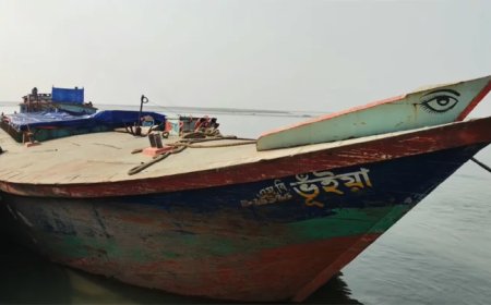 লুট হওয়া তেলবাহী জাহাজ সিরাজগঞ্জে উদ্ধার, গ্রেপ্তার পাঁচ
