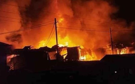 গাইবান্ধায় অগ্নিকাণ্ডে ১০ লক্ষাধিক টাকার ক্ষতিসাধন