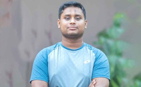 আ. লীগ নিষিদ্ধ করে দ্রুত নেতাকর্মীদের বিচার চাইলেন হাসনাত আব্দুল্লাহ