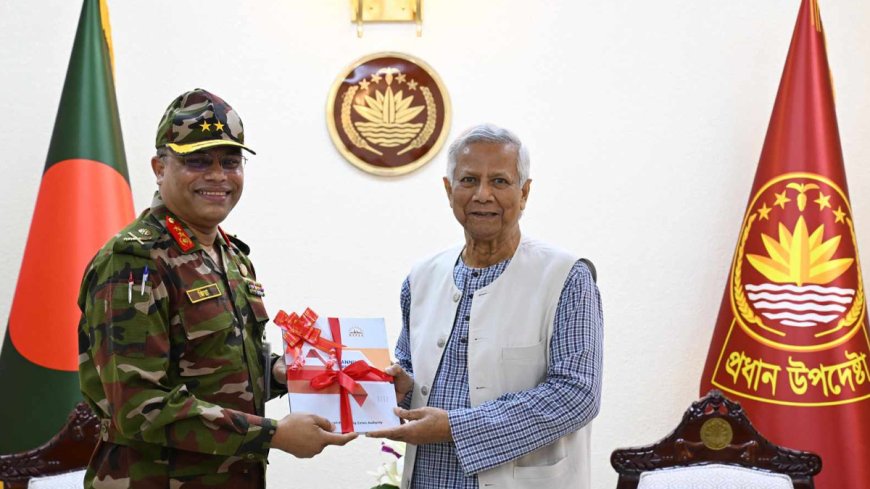 বিদেশে বাংলাদেশ নিয়ে প্রচার বাড়াতে প্রধান উপদেষ্টার তাগিদ