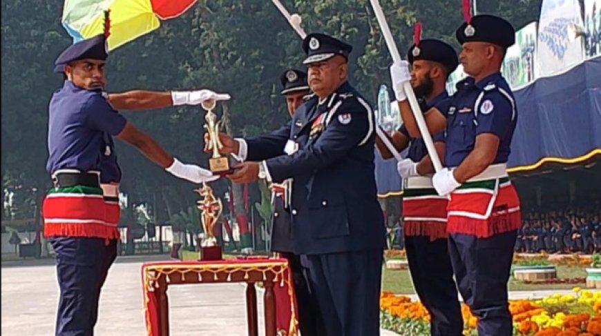 সারদা পুলিশ একাডেমিতে কনস্টেবলদের সমাপনী কুচকাওয়াজ অনুষ্ঠিত