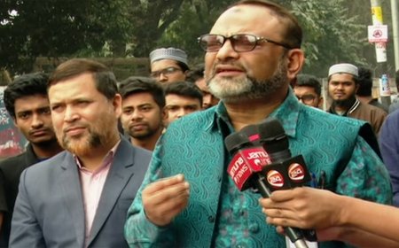 বিভক্তি ভুলিয়ে ভাষাই সবাইকে ঐক্যবদ্ধ রাখতে পারে : ঢাবি উপাচার্য