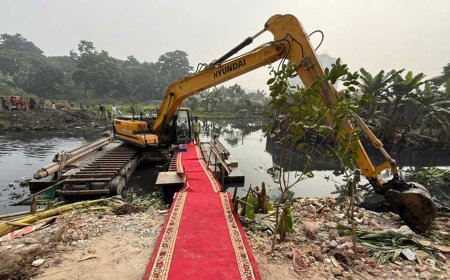 ‘লাল গালিচায়’ উপদেষ্টাদের খাল খনন, ব্যাখ্যা দিলো ডিএনসিসি