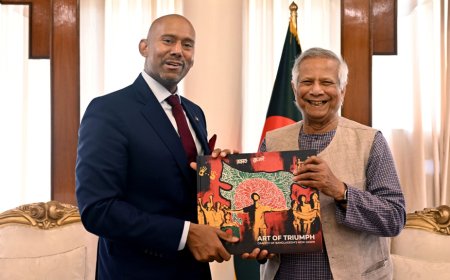 পাচার হওয়া বিলিয়ন ডলার উদ্ধারে কানাডার সহায়তা চাইলেন প্রধান উপদেষ্টা