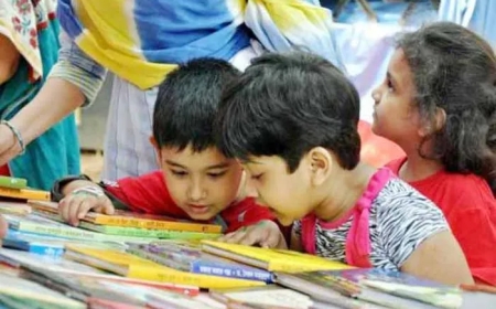 বইমেলায় শিশুপ্রহরে আনন্দে মাতলো শিশুরা, সিসিমপুর না থাকায় আক্ষেপ