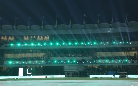 নতুন রূপে লাহোরের গাদ্দাফি স্টেডিয়াম