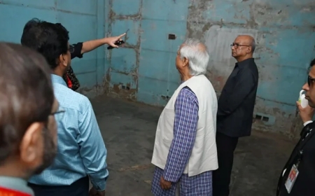 চার উপদেষ্টাকে নিয়ে ‘আয়নাঘর’ পরিদর্শন করলেন প্রধান উপদেষ্টা