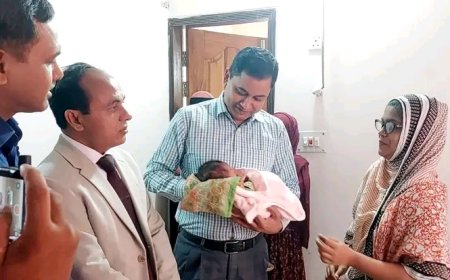 শহীদ সেলিমের স্ত্রী-কন্যার পাশে জামায়াত ও জেলা প্রশাসন