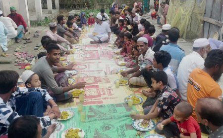 ঝালকাঠিতে দুস্থদের নিয়ে জাতীয় নাগরিক কমিটির ইফতার