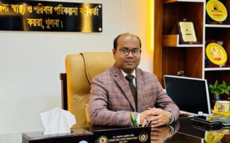 চিকিৎসক রেজাউলের চেষ্টায় বদলে গেল কয়রা স্বাস্থ্যকেন্দ্র