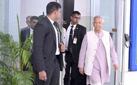 ভ্যাটিকানের উদ্দেশে কাতার ছাড়লেন প্রধান উপদেষ্টা