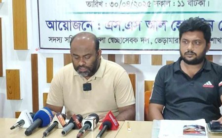 কুষ্টিয়ার স্বেচ্ছাসেবক দল নেতাকে সিরাজগঞ্জে অস্ত্র মামলায় ফাঁসানোর অভিযোগ
