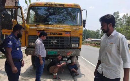 নীলফামারীতে নিষিদ্ধ হাইড্রোলিক হর্ণ ব্যবহার করায় জরিমানা