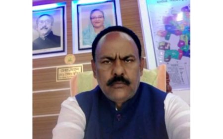 নিয়ামতপুরে নাশকতা মামলায় ইউপি চেয়ারম্যান আটক