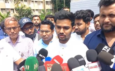 ইশরাক হোসেন ইস্যুতে আমাকে দোষারোপ করা সমীচীন হবে না : আসিফ মাহমুদ