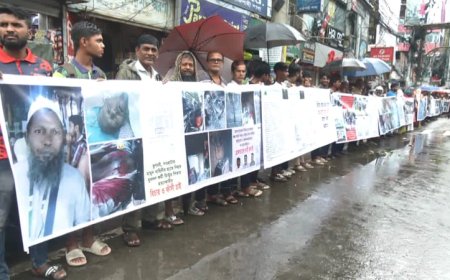 রাজশাহী মহানগর বিএনপির আহ্বায়ক কমিটি বাতিলের দাবিতে মানববন্ধন