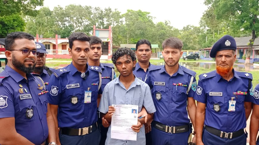 নীলফামারীতে পুলিশের নিয়োগ পরীক্ষায় ভুয়া পরীক্ষার্থী আটক