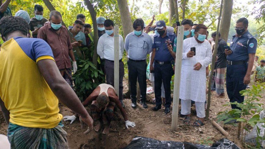 গণ-অভ্যুত্থানে পুলিশের গুলিতে শহীদ নোয়াখালীর শাওনের মরদেহ উত্তোলন