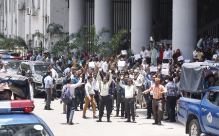 আগামীকাল ২ ঘণ্টা কর্মবিরতি পালন করবে সচিবালয়ের কর্মচারীরা