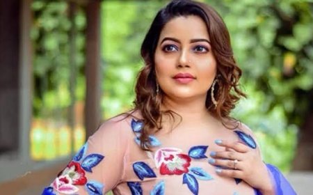 পরকীয়ায় সংসার ভাঙল কণ্ঠশিল্পী কনা