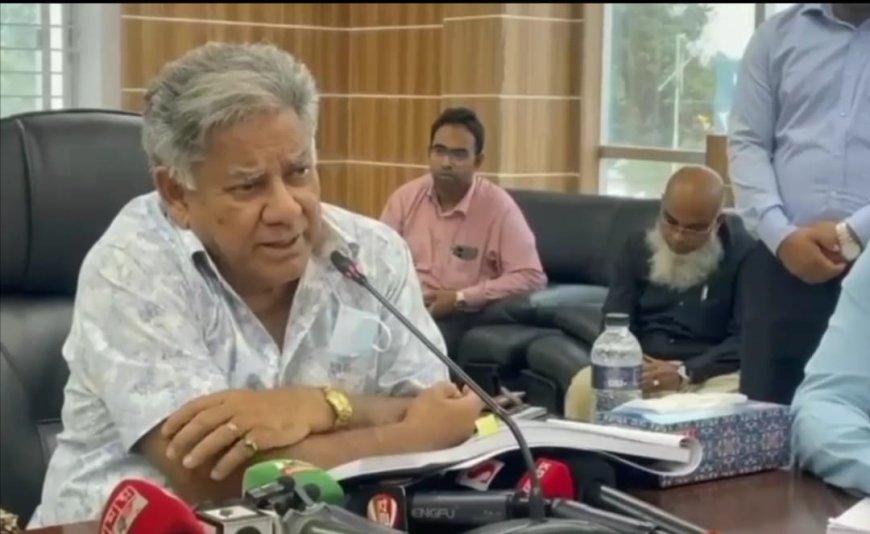 ঐতিহ্য ধরে রাখতে শিমুলিয়া ঘাটে ফের চালু হচ্ছে ফেরি : উপদেষ্টা সাখাওয়াত হোসেন