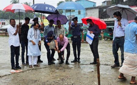 সিরাজগঞ্জে ‘জুলাই স্মৃতিস্তম্ভ’ নির্মাণ কাজের উদ্বোধন