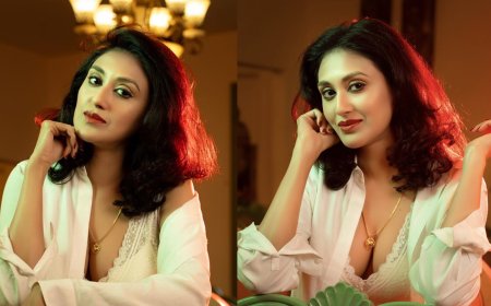 ভক্ত-অনুরাগীদের মনে ঝড় তুলেছে কুসুম শিকদার