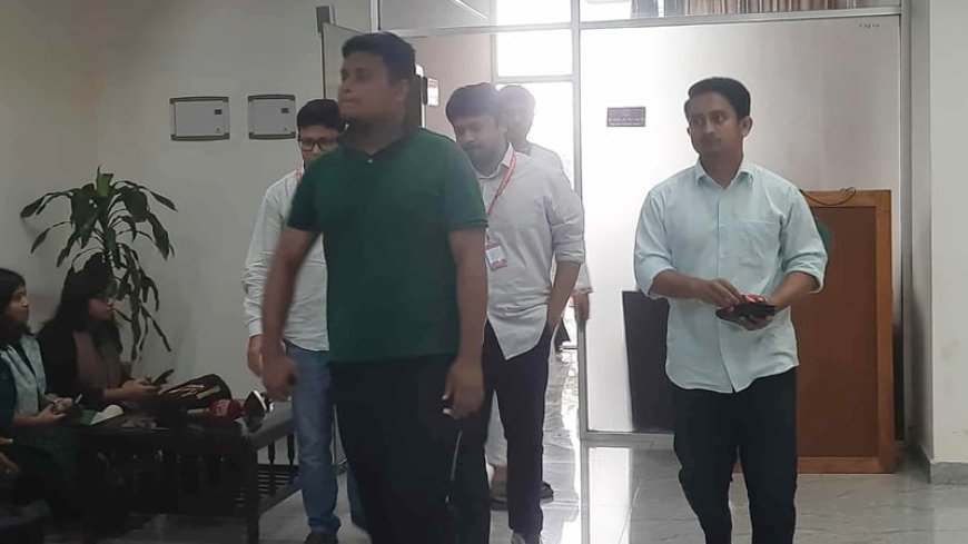 সিইসির সঙ্গে বৈঠকে এনসিপির পাঁচ সদস্যের প্রতিনিধি দল