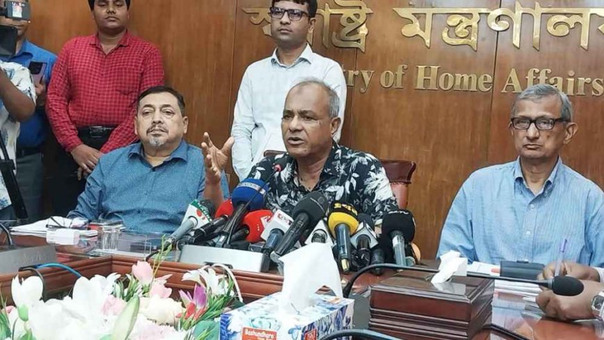 গোপালগঞ্জে প্রকৃত অপরাধীদের ধরা হচ্ছে, গণগ্রেপ্তার নয় : স্বরাষ্ট্র উপদেষ্টা