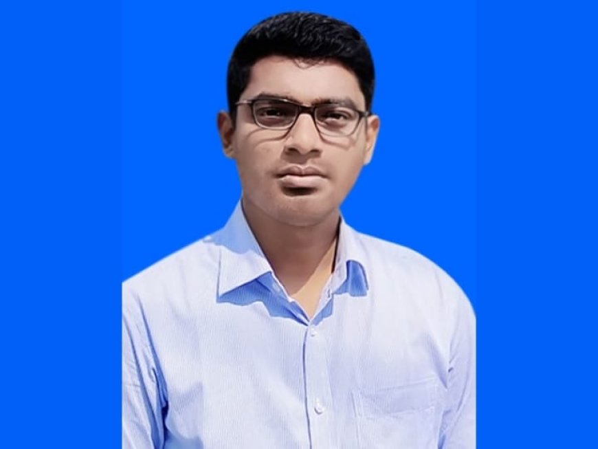 ছাত্রীর সঙ্গে অনৈতিক সম্পর্ক! চাকরি হারালেন পাবিপ্রবি’র শিক্ষক