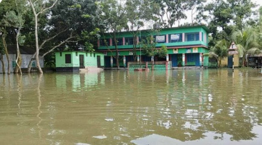 লালমনিরহাটে তিস্তার পানি বেড়ে ১৫ গ্রাম প্লাবিত