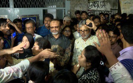 ঢাবির হলগুলোতে প্রকাশ্য ও গুপ্ত রাজনীতি নিষিদ্ধ ঘোষণা
