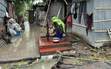 রাজশাহীতে নিম্নাঞ্চল প্লাবিত, বাড়িঘরে ঢুকেছে পানি
