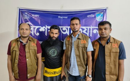 সাভারে টিসিবির পণ্য পাচারকালে ট্রাকসহ চালক আটক