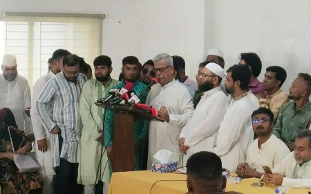 আল্লাহ ছাড়া কেউ ধানের শীষকে রুখতে পারবে না : ফারুক