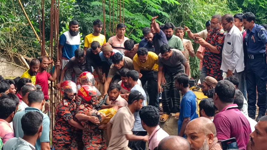 পাবনায় সেপটিক ট্যাংকে আটকা পড়ে দুজনের মৃত্যু